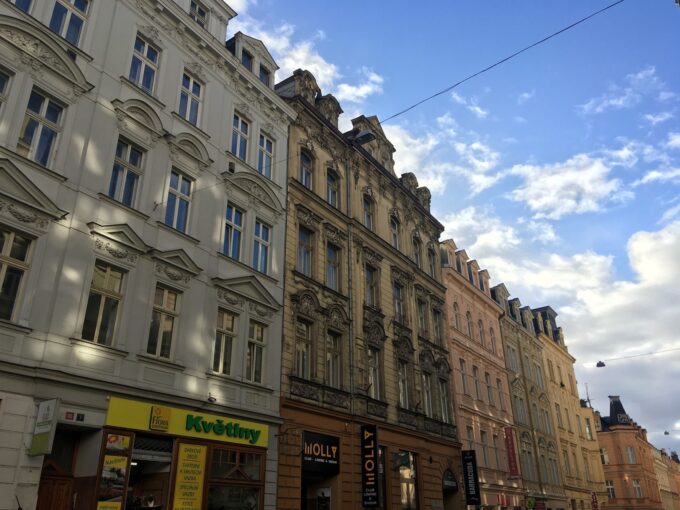 Prodej 3 byty – nebytový prostor, ulice Jaltská, Karlovy Vary