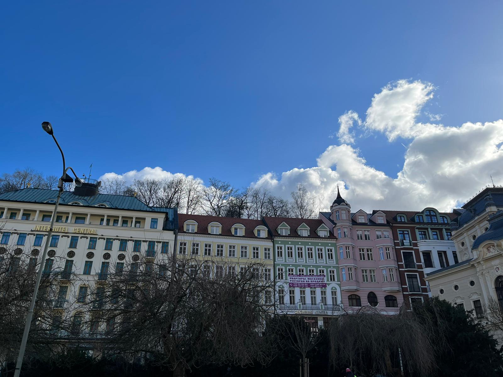 Prodej  luxusní byt 4+1, balkon, kolonáda, Divadelní náměstí, Karlovy Vary